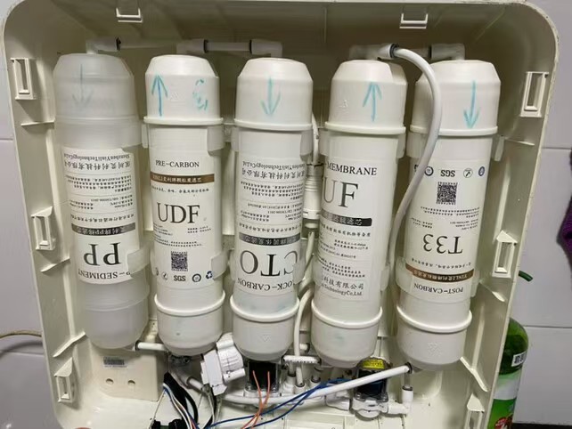 The Vereaqua cartridge fits perfectly in the GREE water pufifier GW120-5032