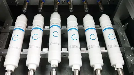 Can I customize the filter cartridge size, connection port, or performance specifications?